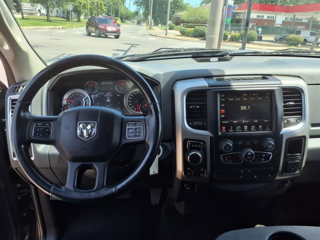 Used 2016 RAM 1500 Big Horn image 5