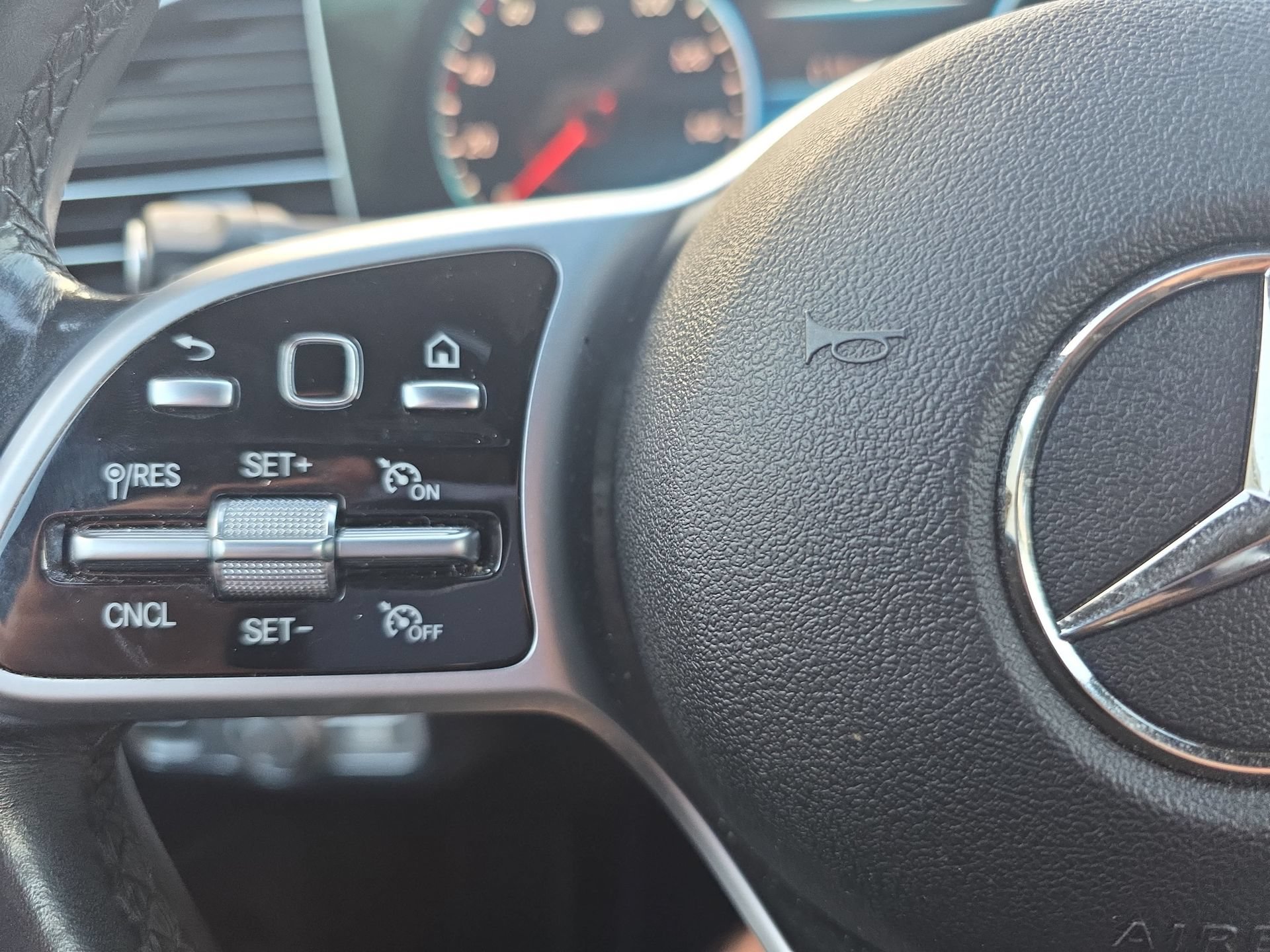 Certified 2021 Mercedes-Benz GLE 350 image 17