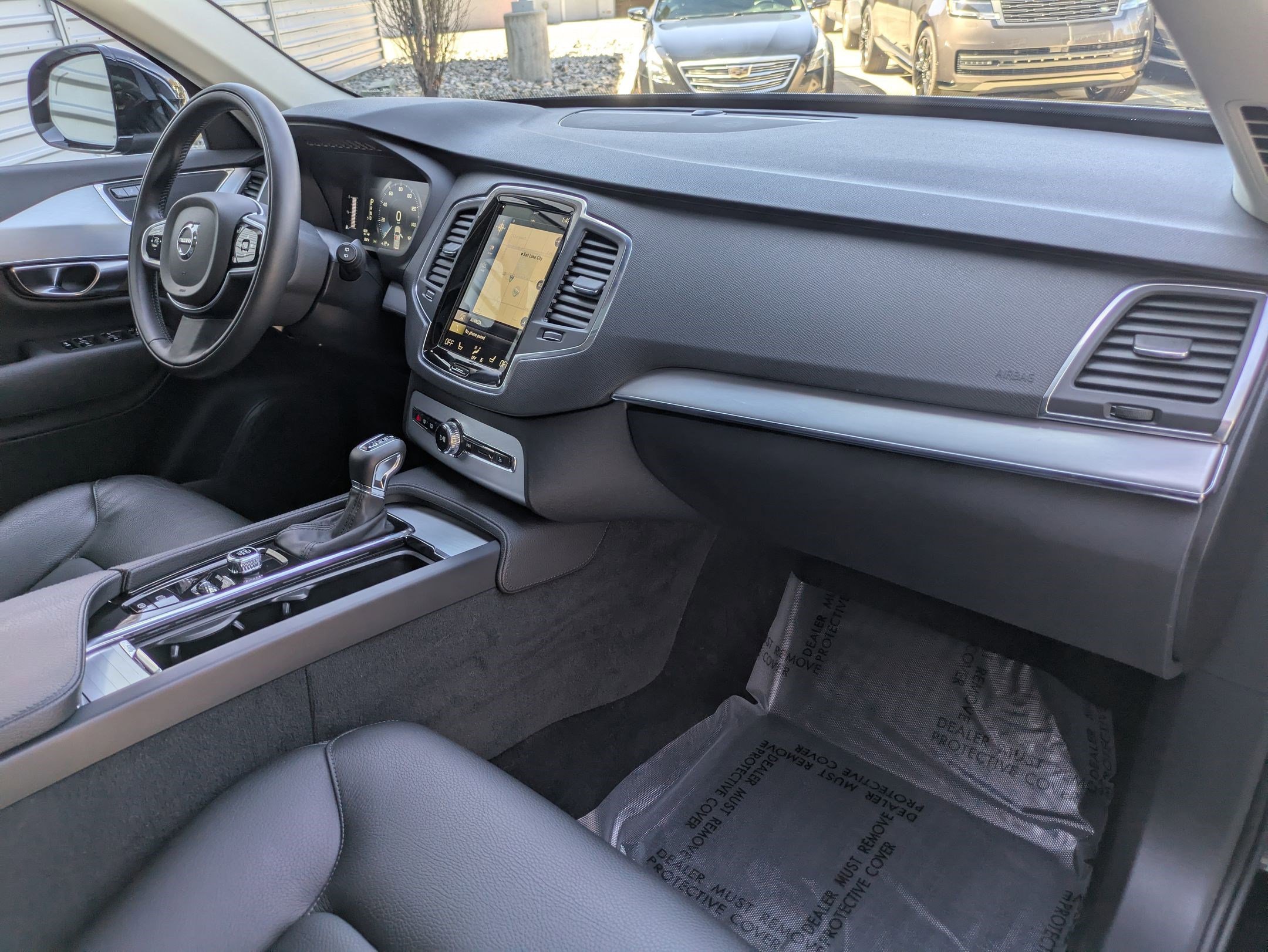 Used 2018 Volvo XC90 T5 Momentum w/ Convenience Package image 33