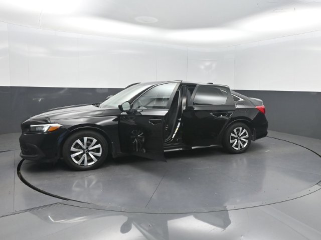 Used 2023 Honda Civic LX image 34