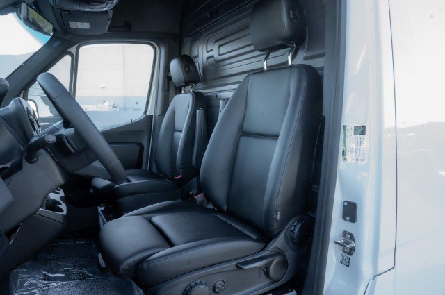 New 2025 Mercedes-Benz Sprinter 2500 image 15