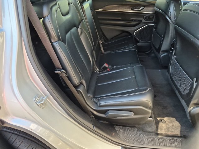 Certified 2021 Jeep Grand Cherokee L Limited AWD/4WD image 21