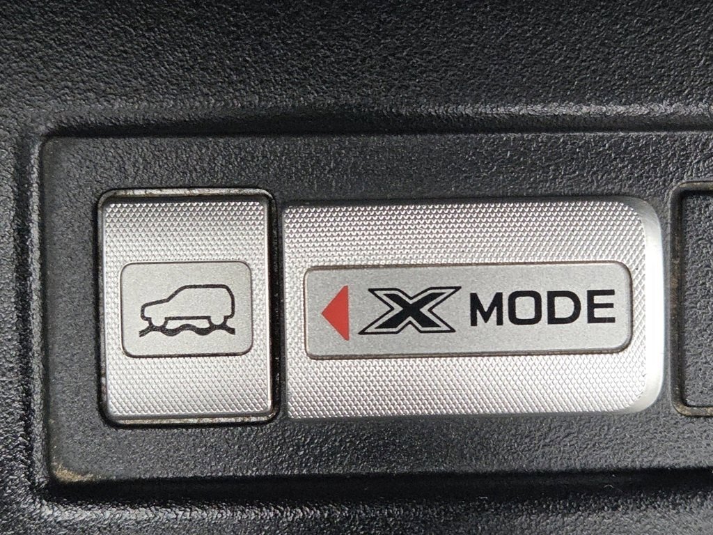 Used 2017 Subaru Forester 2.5i Limited w/ Protection Package #2 image 10