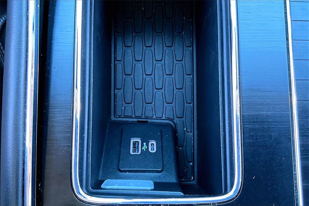 Used 2020 Lincoln Aviator Reserve image 26