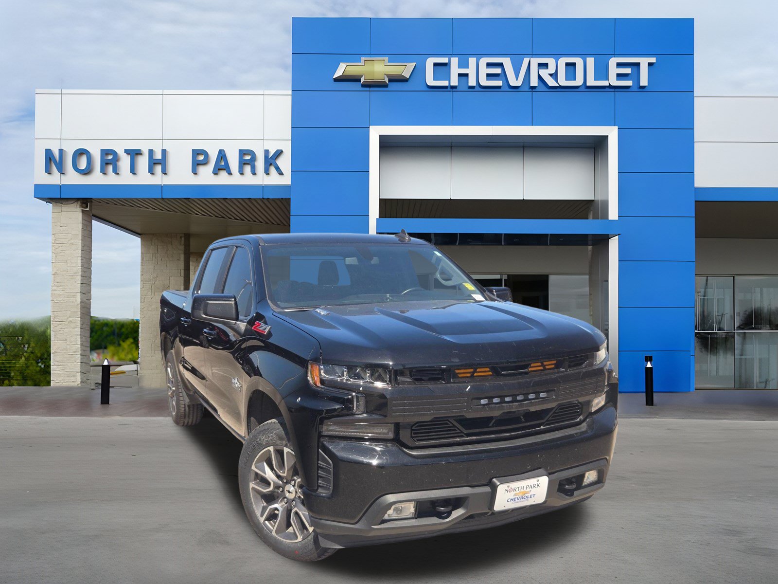 Certified 2020 Chevrolet Silverado 1500 RST w/ Texas Edition AWD/4WD image 1