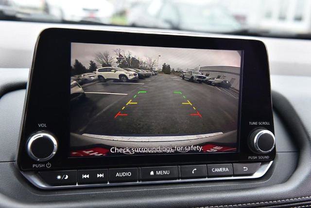 Certified 2023 Nissan Rogue SV image 13