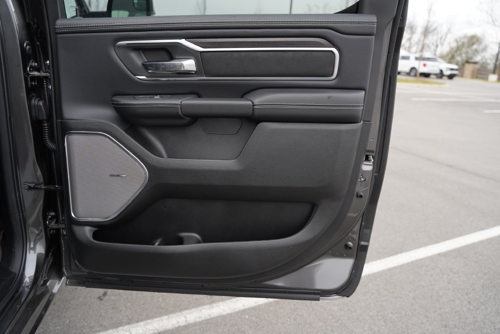 New 2026 RAM 1500 Laramie w/ Night Edition AWD/4WD image 21