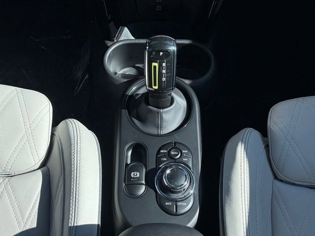 Used 2024 MINI Cooper SE image 22