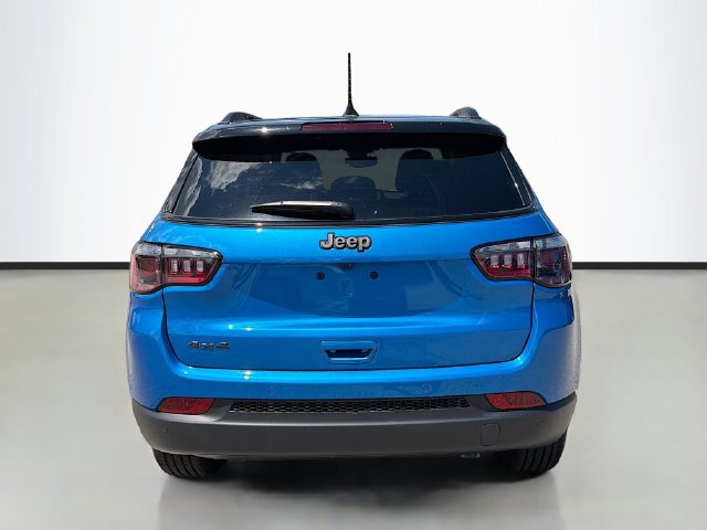 New 2026 Jeep Compass Limited w/ Sun, Sound & Navigation Group AWD/4WD image 7