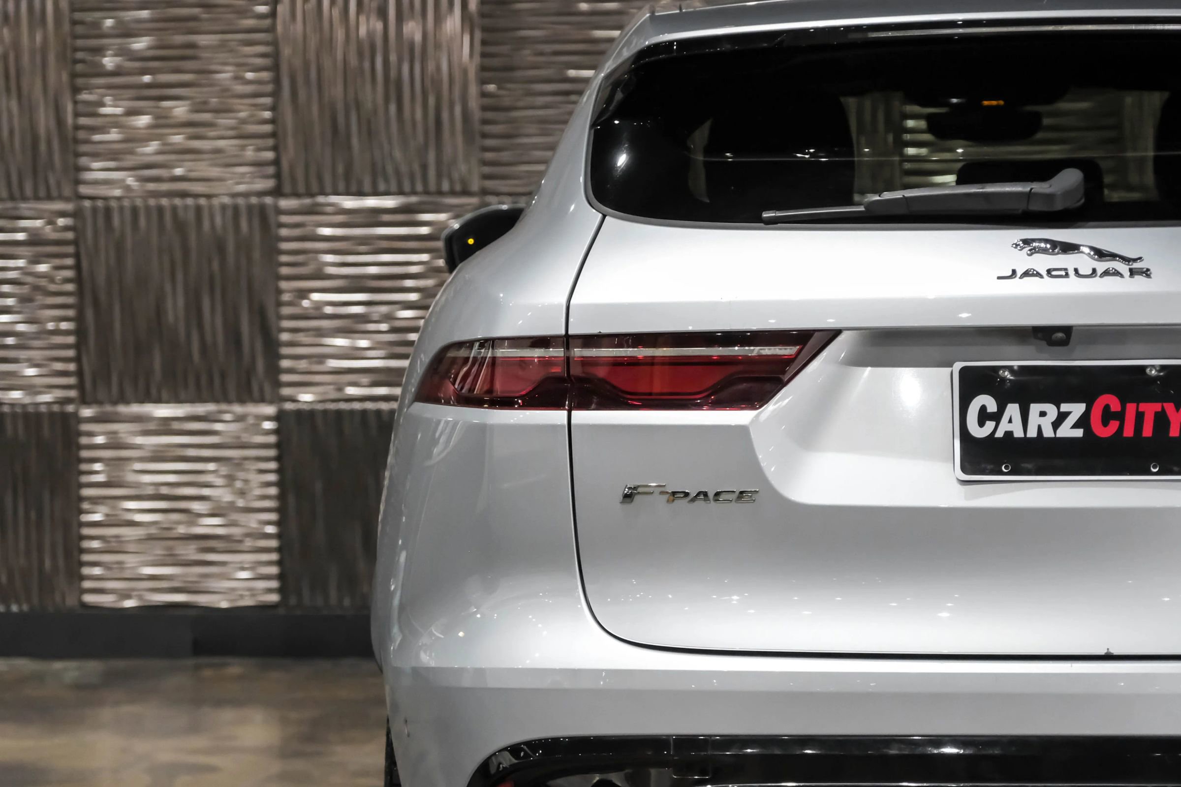 Used 2021 Jaguar F-PACE S image 46