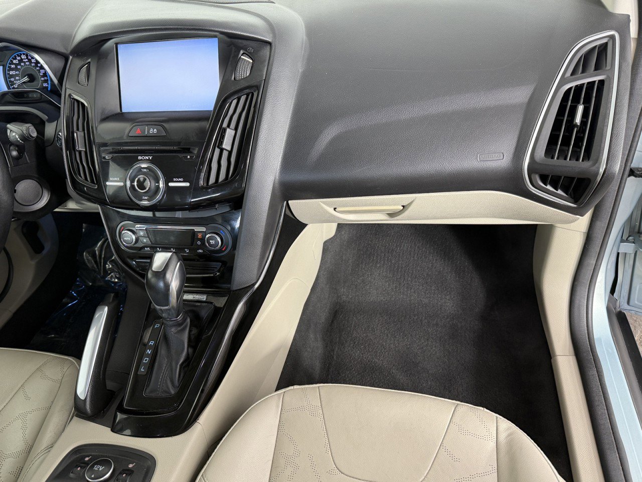 Used 2013 Ford Focus Electric Hatchback image 12