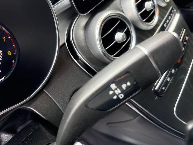 Used 2022 Mercedes-Benz GLC 300 image 19