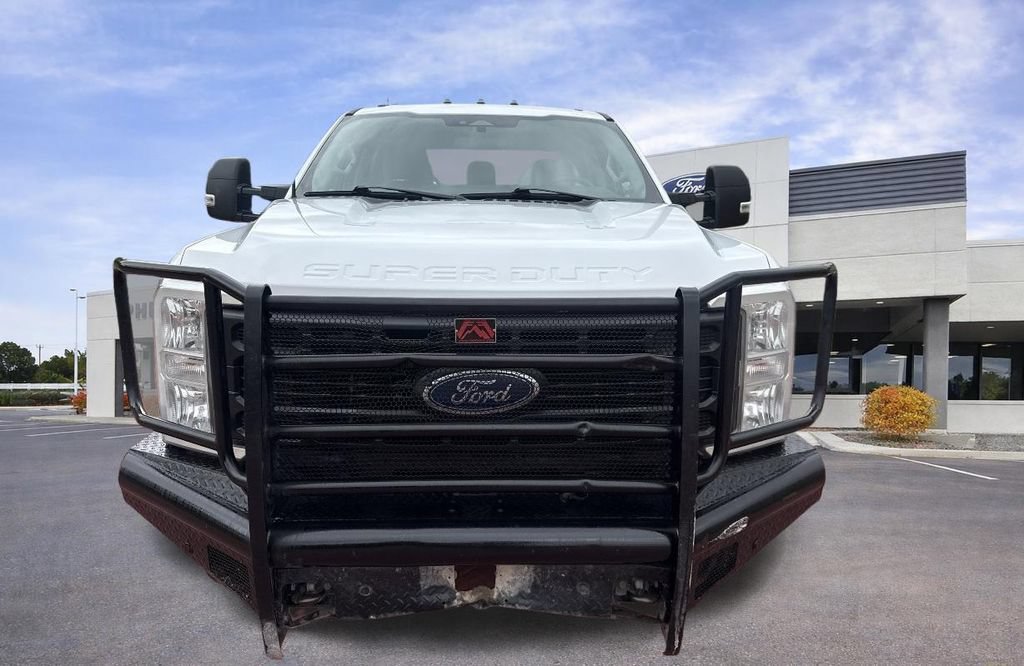 Used 2024 Ford F350 XL AWD/4WD image 2