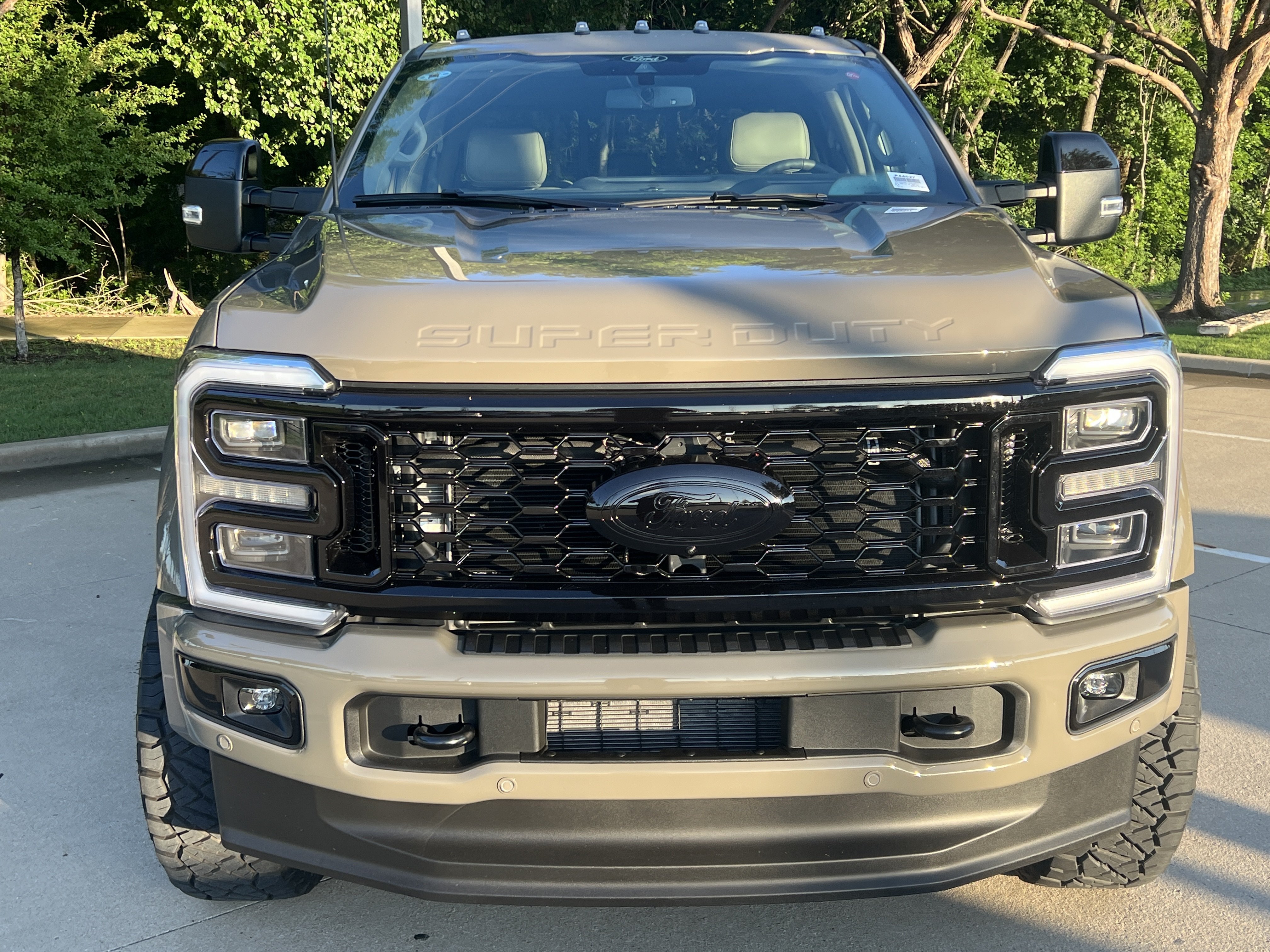 Used 2026 Ford F450 Platinum w/ Platinum Plus Package AWD/4WD image 3