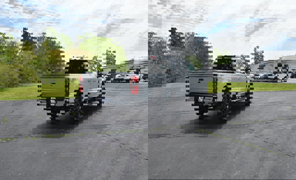 New 2025 Ford F350 Lariat w/ Lariat Ultimate Package image 3