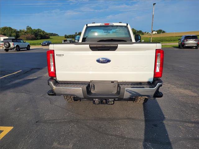 New 2025 Ford F250 XLT image 6