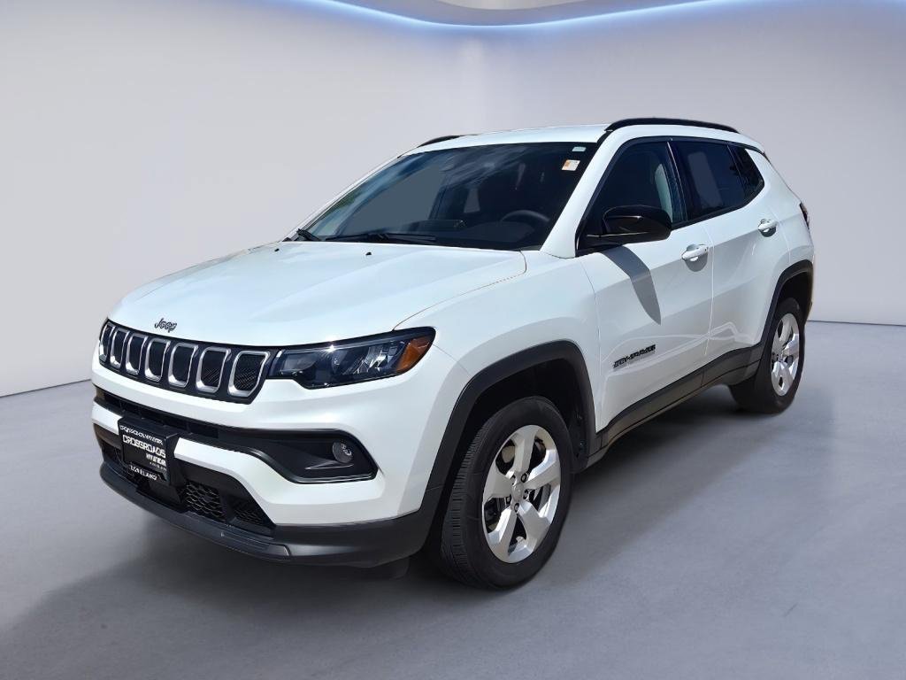 Used 2022 Jeep Compass Latitude AWD/4WD image 1