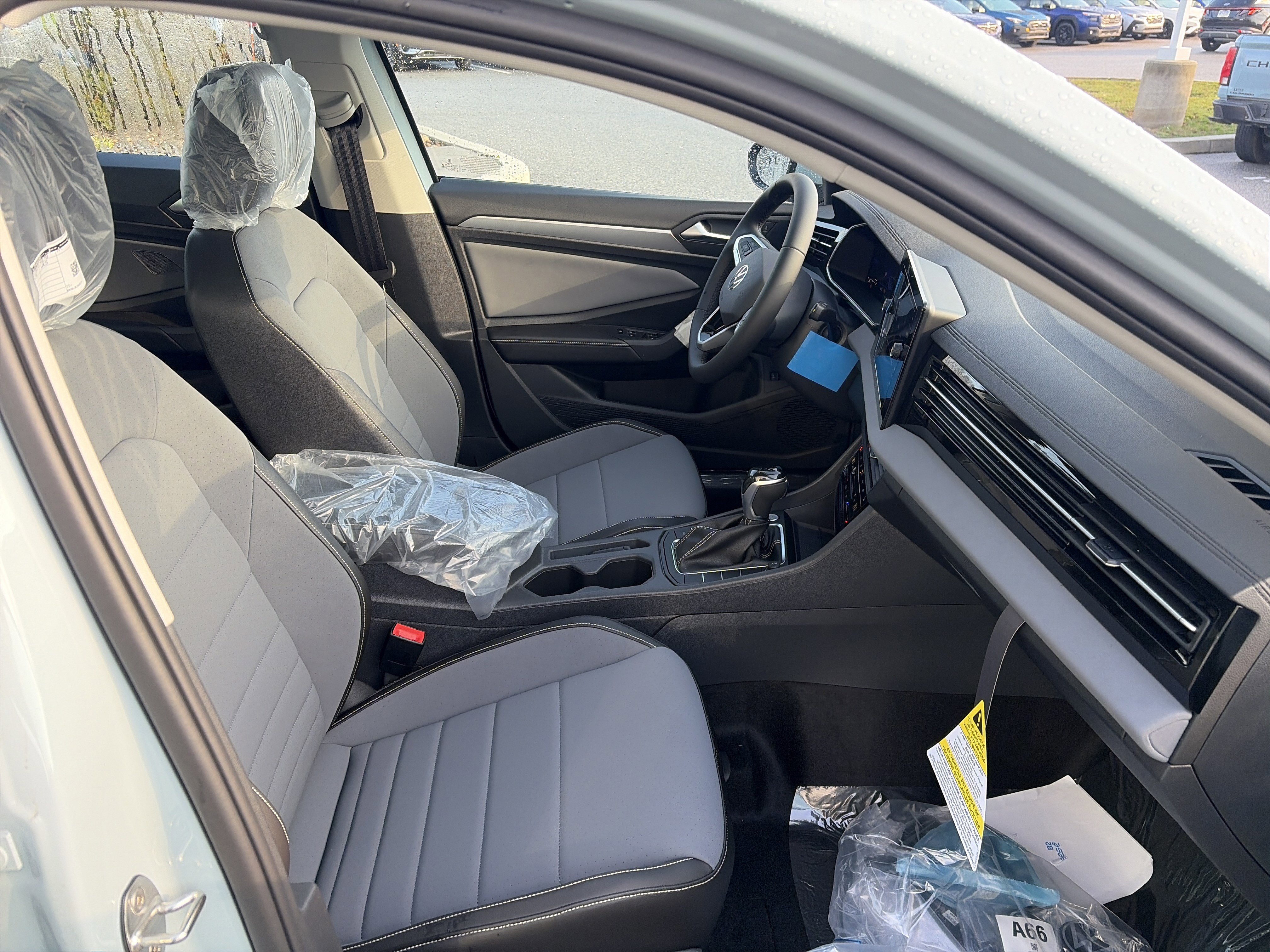 New 2026 Volkswagen Jetta SE image 19