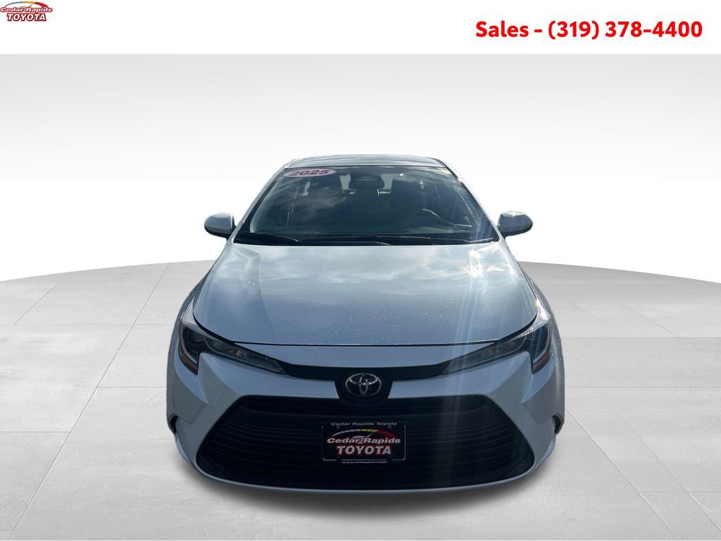 Certified 2025 Toyota Corolla LE image 10