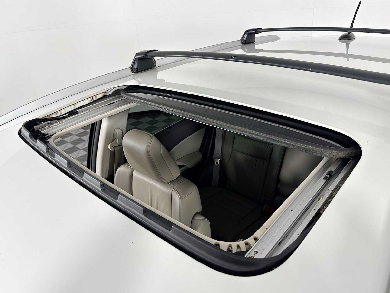 Used 2014 Honda CR-V EX-L image 40