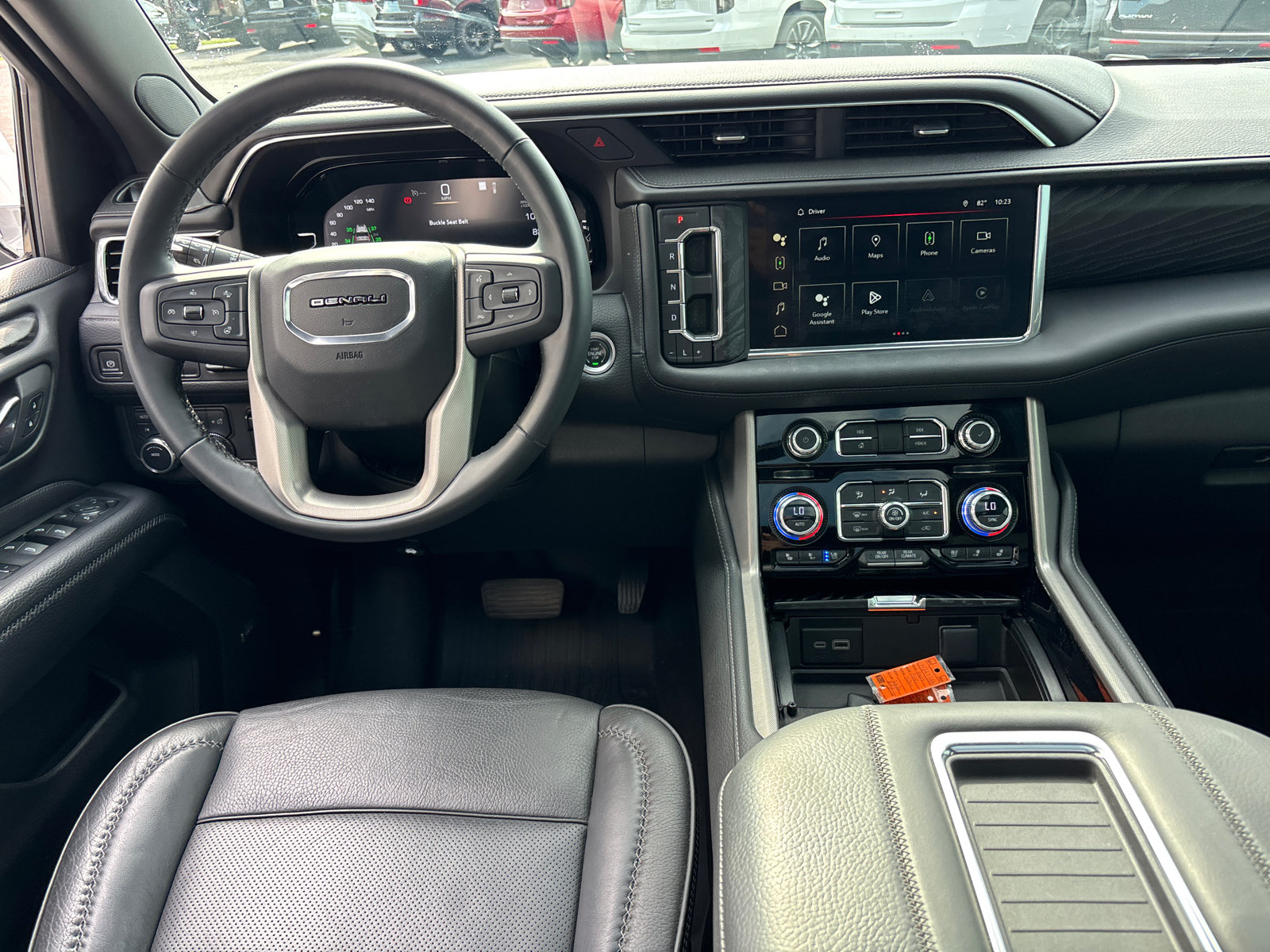 Used 2023 GMC Yukon Denali w/ Max Trailering Package AWD/4WD image 27