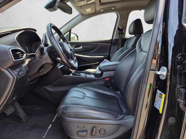 Used 2019 Hyundai Santa Fe FWD w/ Cargo Package image 16