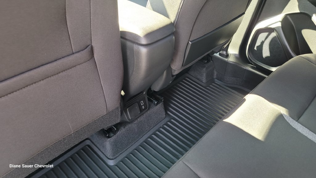 Used 2025 Chevrolet TrailBlazer LT w/ Convenience Package FWD image 25