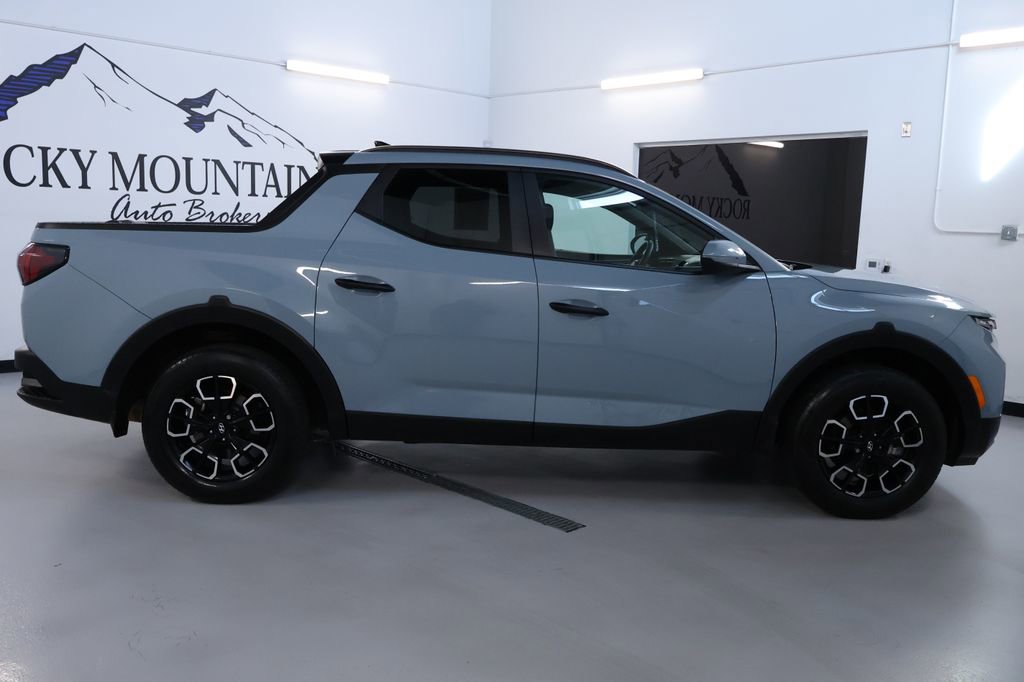 Used 2024 Hyundai Santa Cruz SEL w/ Activity Package image 8