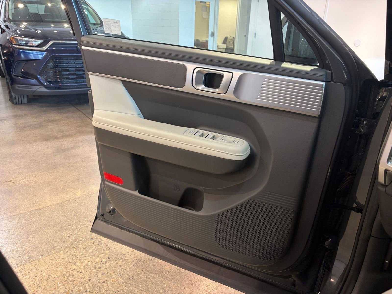 Used 2025 Hyundai Santa Fe SEL image 20