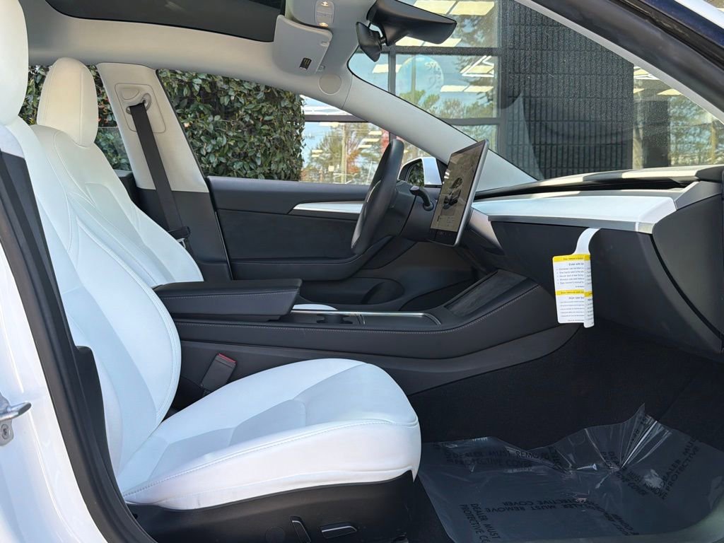 Used 2023 Tesla Model 3 Standard Range RWD image 32
