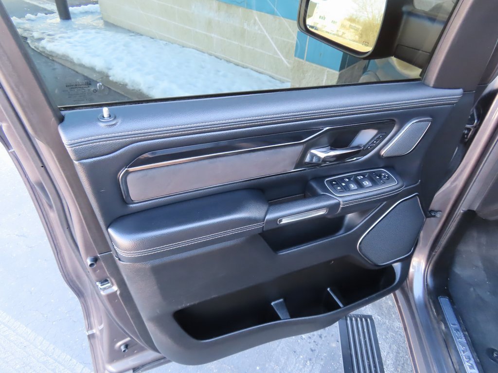 Certified 2022 RAM 1500 Laramie image 32