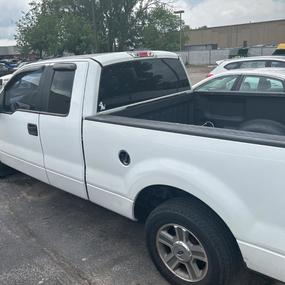 Used 2005 Ford F150 XLT image 6