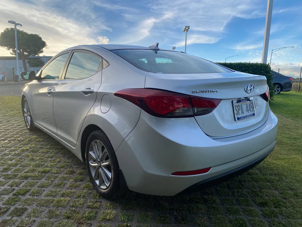Used 2015 Hyundai Elantra SE w/ Option Group 02 FWD image 23