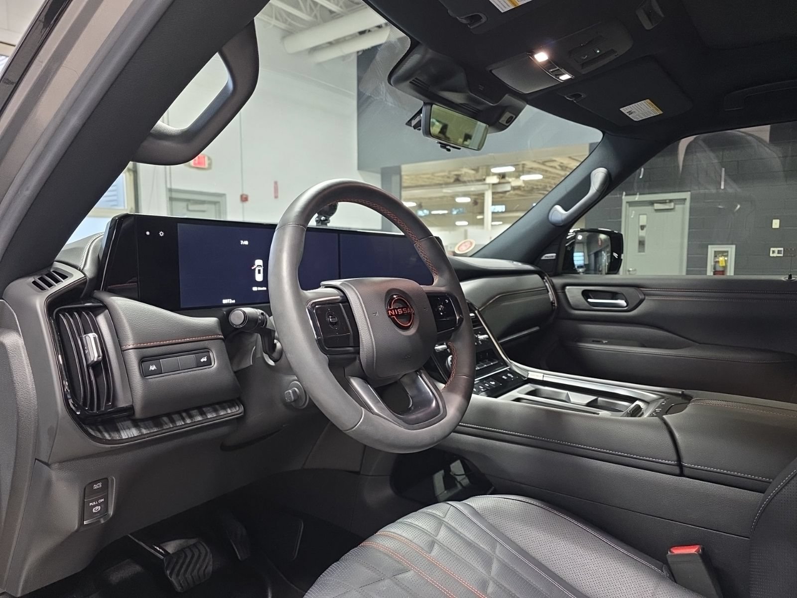 Certified 2025 Nissan Armada PRO-4X w/ Pro-4X Premium Package AWD/4WD image 21