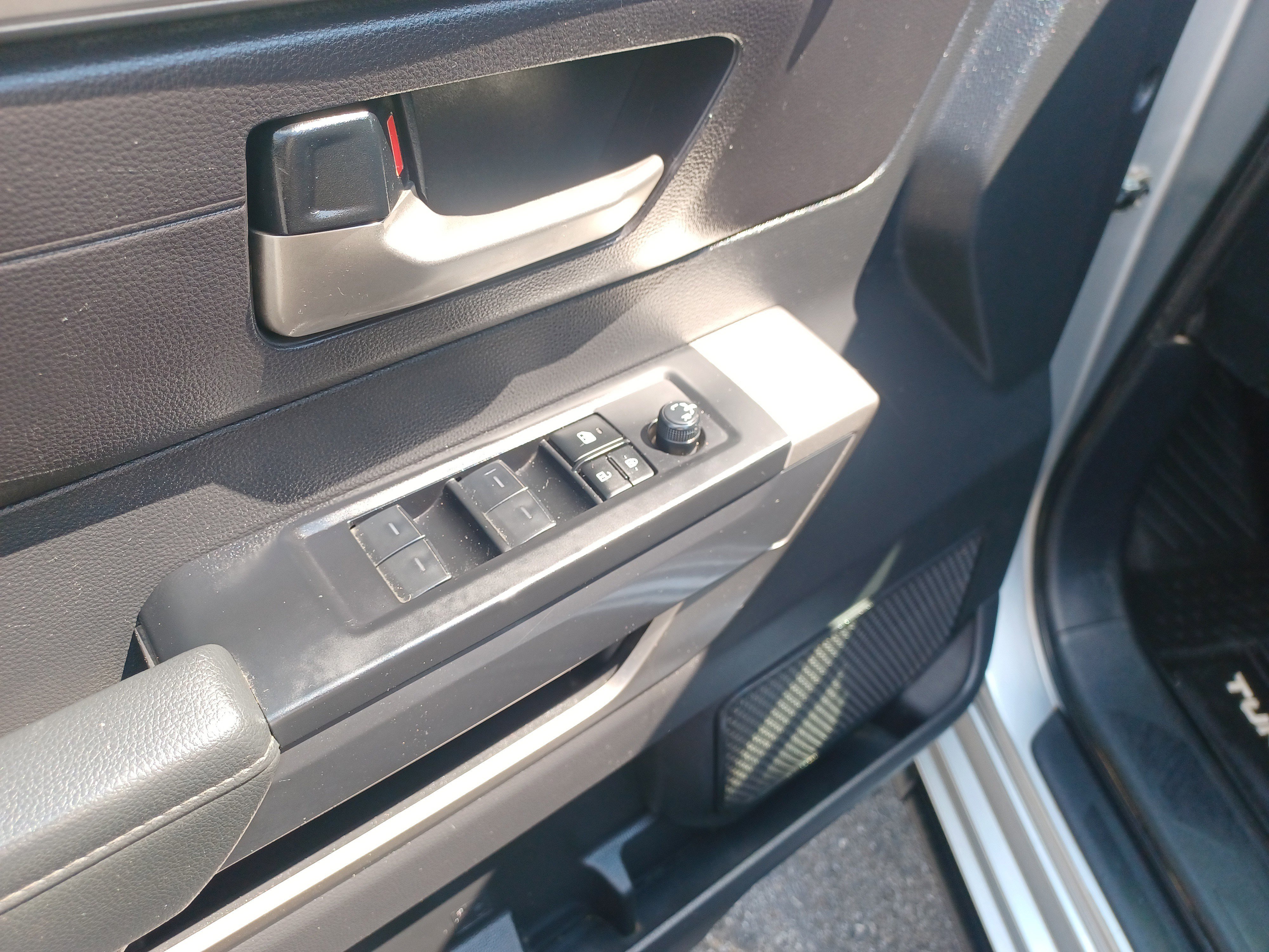 Used 2023 Toyota Tundra SR5 image 10