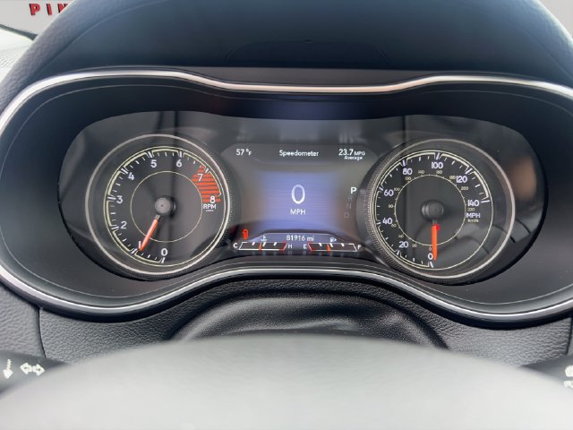 Used 2022 Jeep Cherokee Trailhawk w/ Sun, Sound & Nav Group AWD/4WD image 16