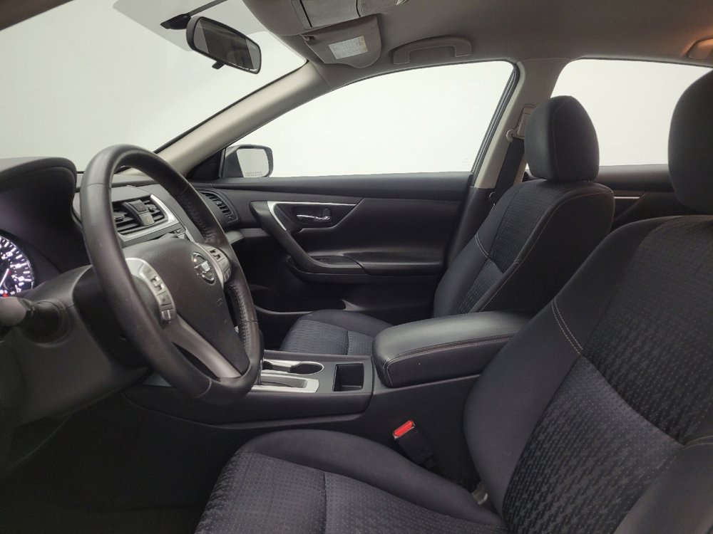 Used 2016 Nissan Altima 2.5 SV image 17