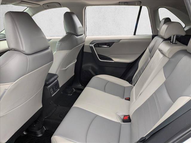 Used 2020 Toyota RAV4 XLE Premium AWD/4WD image 18