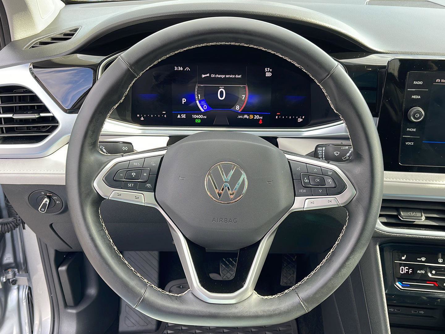 Used 2025 Volkswagen Taos SE AWD/4WD image 21