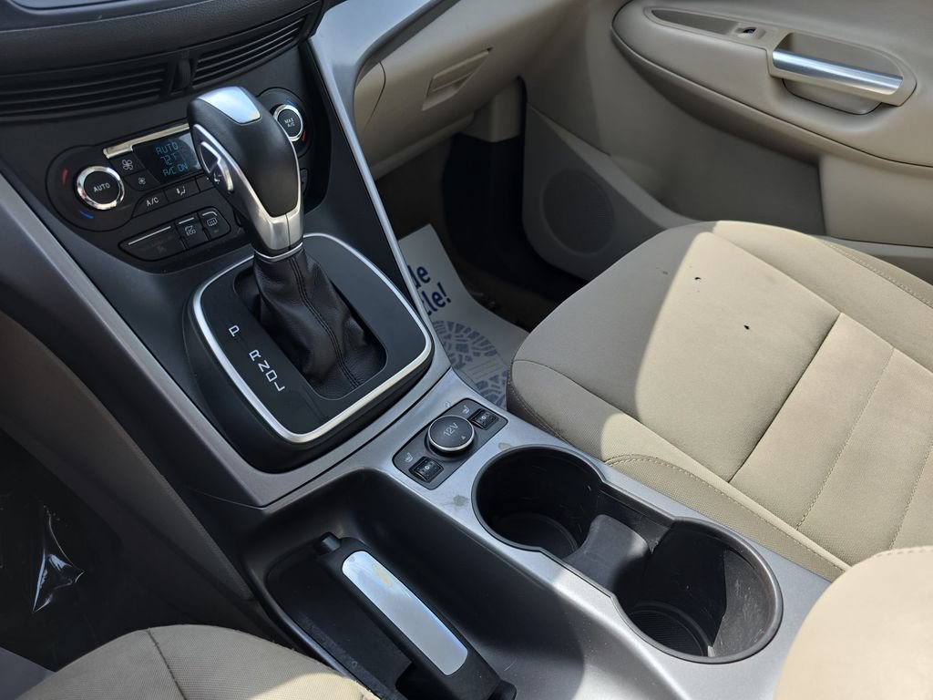 Used 2016 Ford C-MAX SE w/ Equipment Group 202A FWD image 22