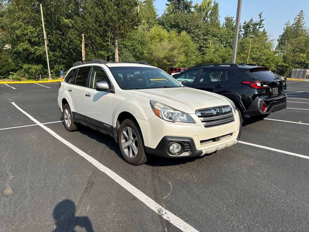 Used 2013 Subaru Outback 2.5i Limited w/ Special Appearance Pkg AWD/4WD image 1