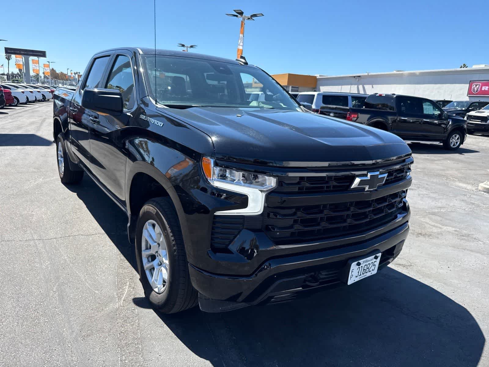 Used 2026 Chevrolet Silverado 1500 RST AWD/4WD image 7