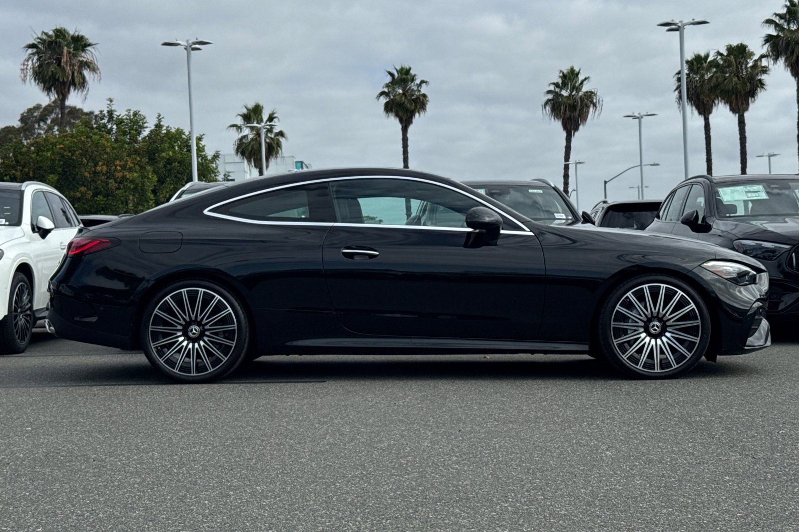 Certified 2024 Mercedes-Benz CLE 300 4MATIC Coupe image 3