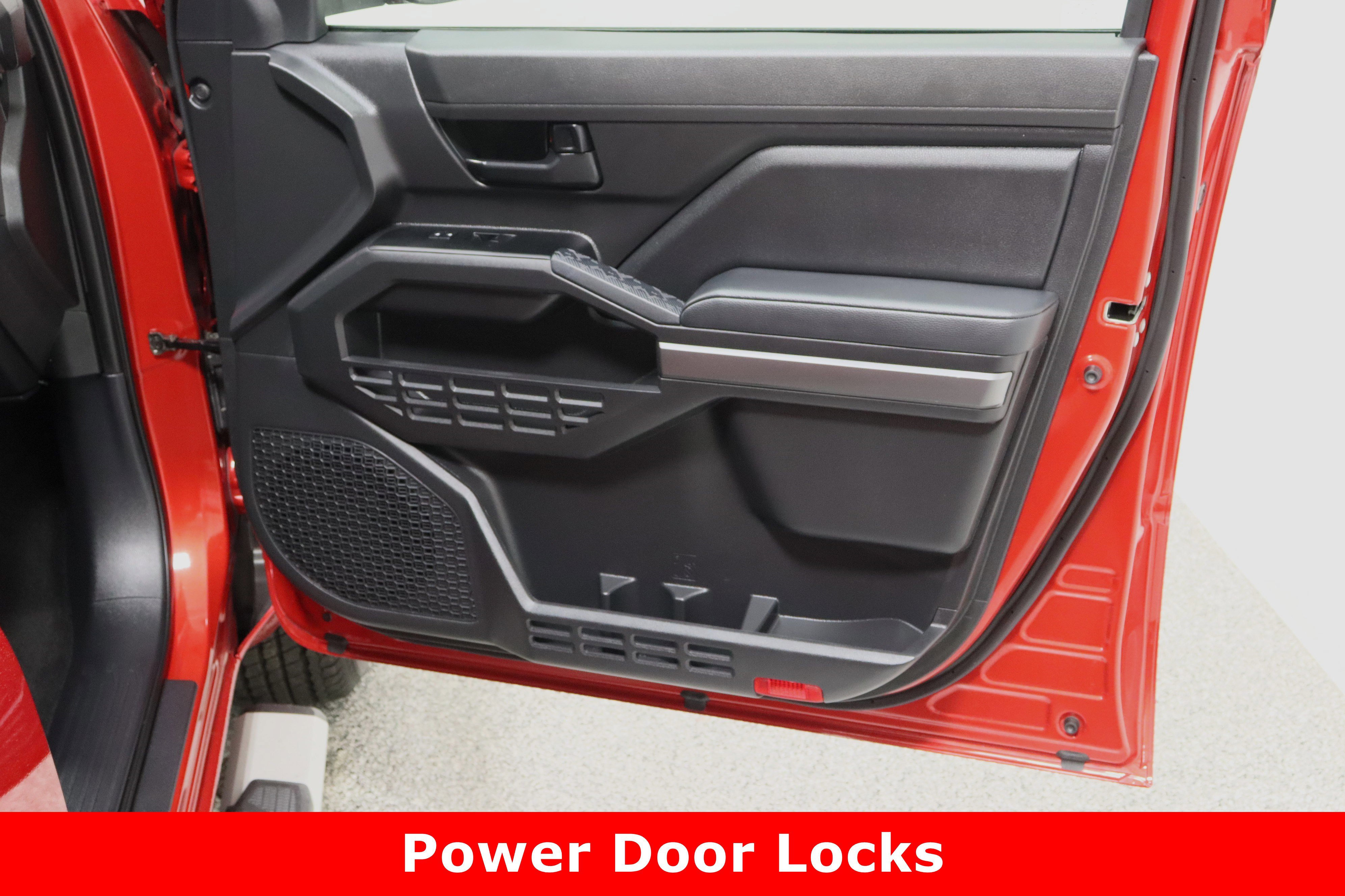 Used 2025 Toyota Tacoma SR5 image 34