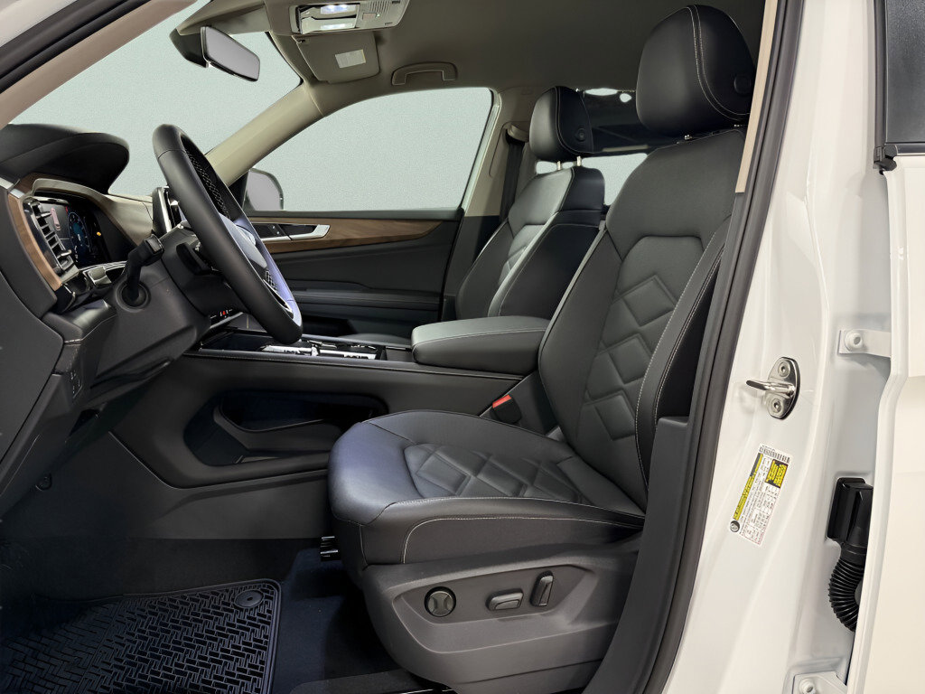 New 2026 Volkswagen Atlas SE image 18