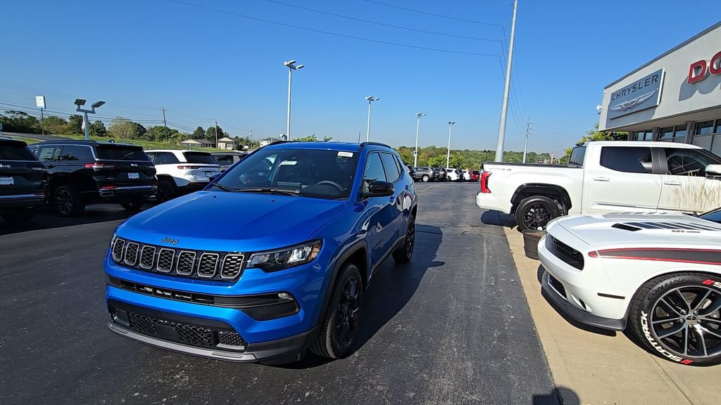 New 2026 Jeep Compass Latitude w/ Quick Order Package 29K AWD/4WD image 3