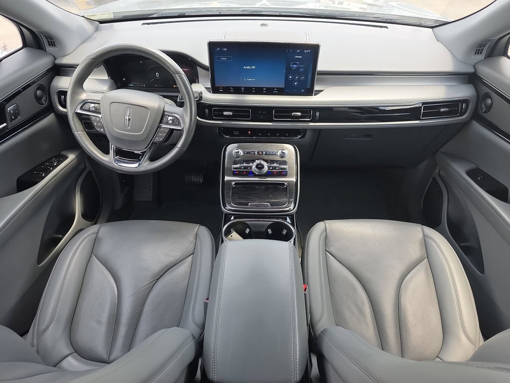 Certified 2022 Lincoln Nautilus Reserve FWD image 13