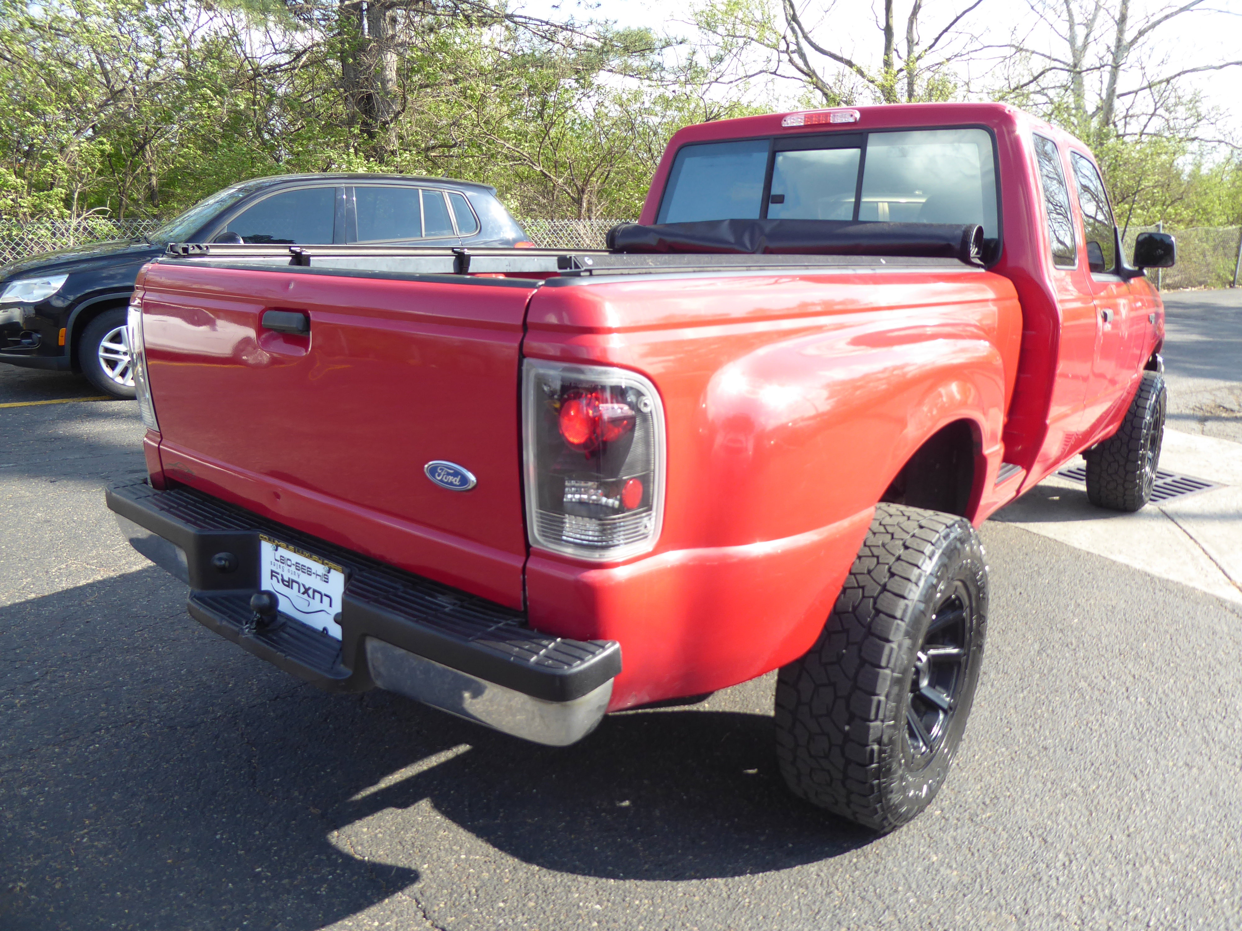 Used 1996 Ford Ranger XL image 10