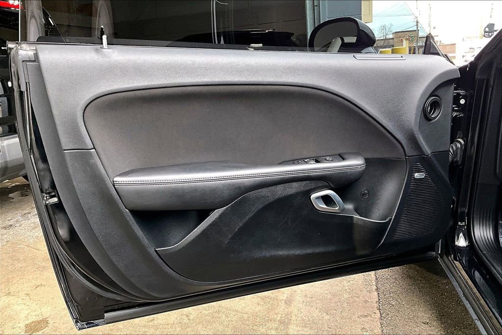 Used 2023 Dodge Challenger SXT w/ Blacktop Package image 21