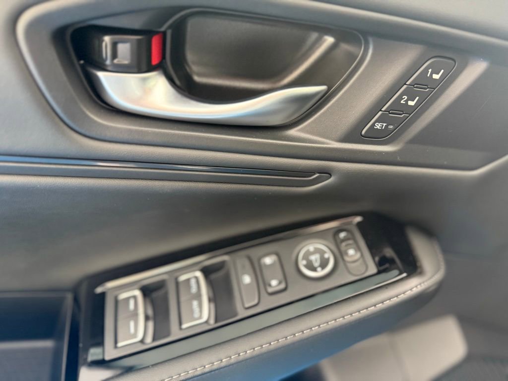 Used 2024 Honda Accord Touring image 18